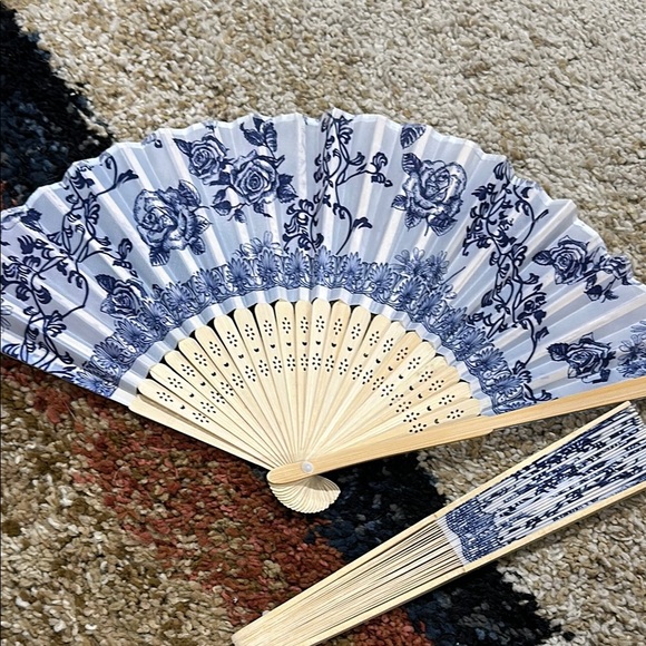2 Blue and White Floral Hand Fans Church Fans NWOT Summer Events Wedding More - Picture 3 of 7